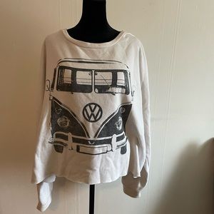 Volkswagen cropped crew neck!